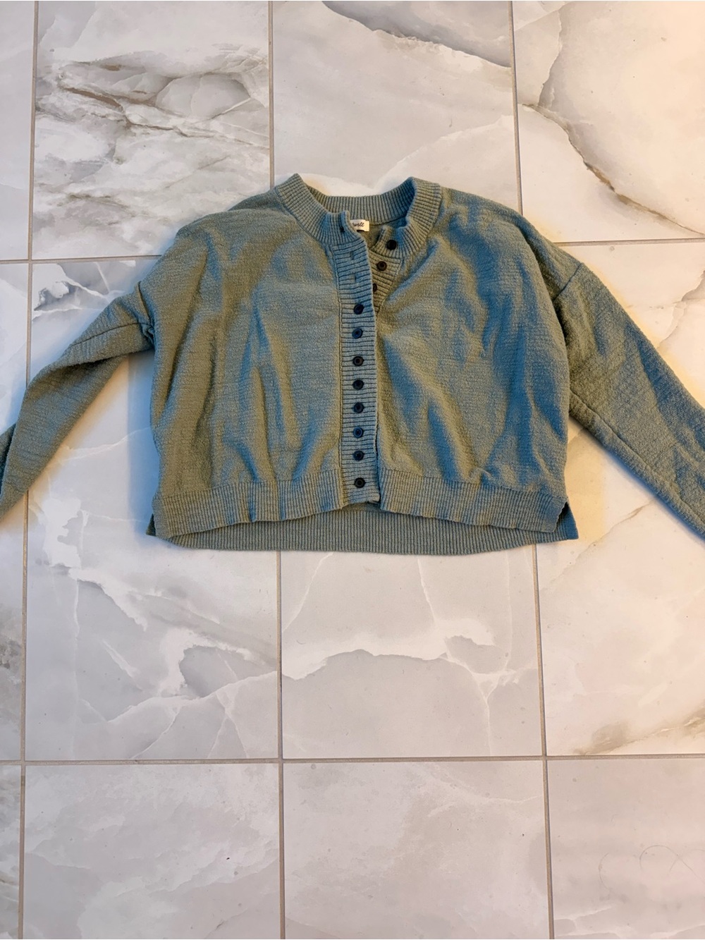 Madewell Cropped Button-Front Cardigan in Sage Green